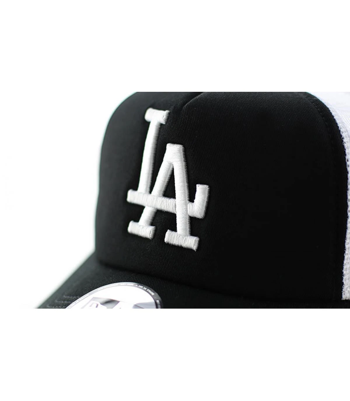 NEW ERA Clean Trucker LA Black White 3 NEW ERA Clean Trucker LA Black White – Image 3