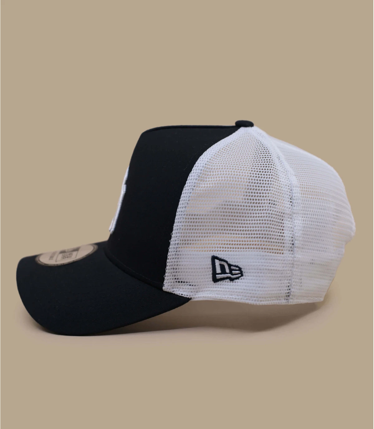 NEW ERA Clean Trucker NY Navy 3 NEW ERA Clean Trucker NY Navy – Image 3