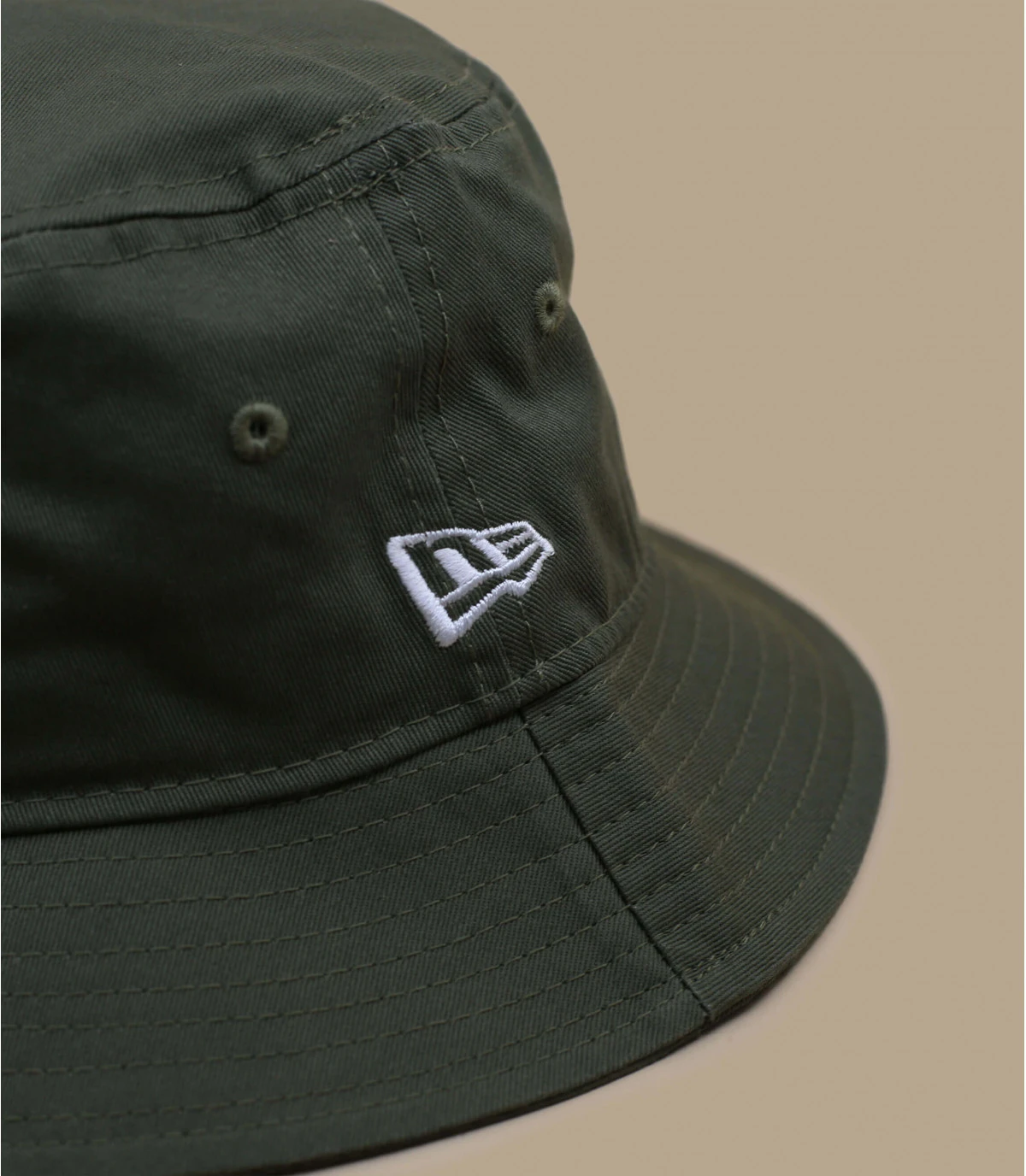 NEW ERA Essential Tapered Bucket Olive 2 NEW ERA Essential Tapered Bucket Olive â Image 2