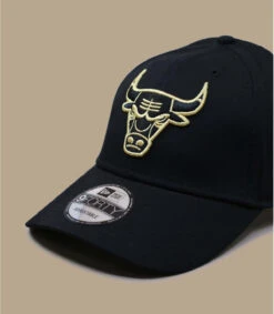NEW ERA Mettallic 9Forty Bulls -New Era mettallic 9forty bulls 2