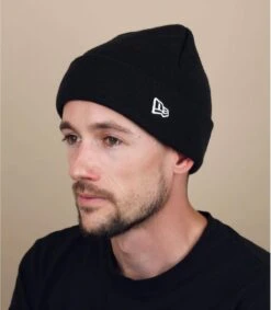 NEW ERA Pop Short Cuff Black