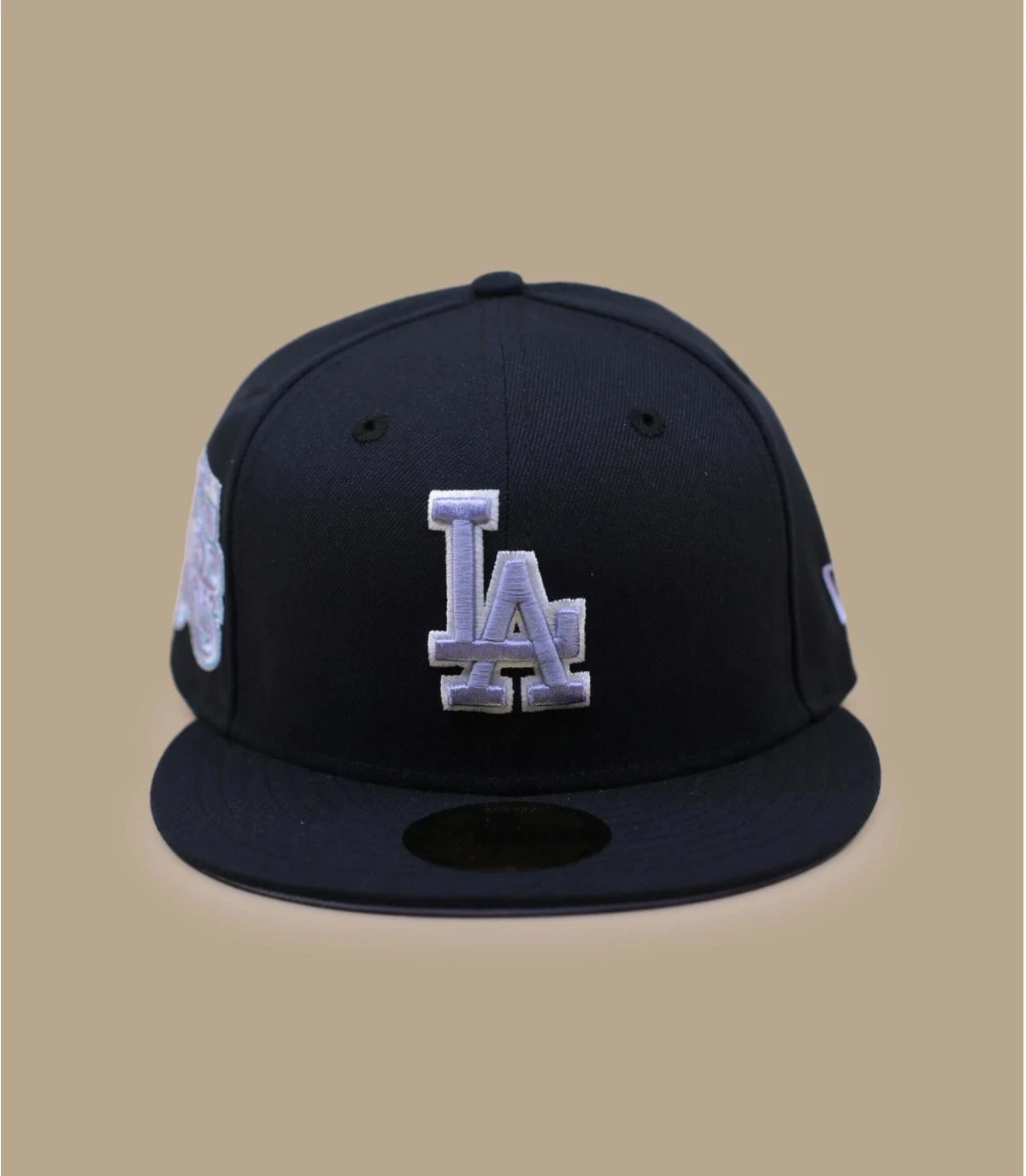NEW ERA Side Patch 59Fifty Los Angles Dodgers Navy Lavender 1 NEW ERA Side Patch 59Fifty Los Angles Dodgers Navy Lavender