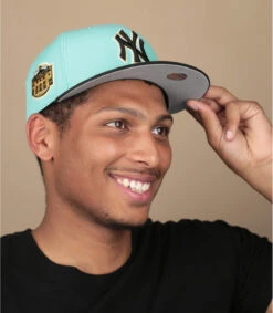 NEW ERA Side Patch 59Fifty New York Yankees Blue Tint Black