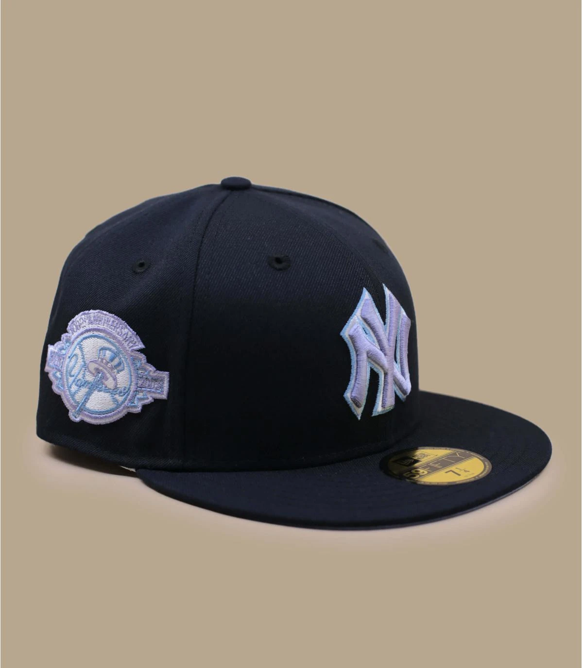 NEW ERA Side Patch 59Fifty New York Yankees Navy Lavender 4 NEW ERA Side Patch 59Fifty New York Yankees Navy Lavender – Image 4