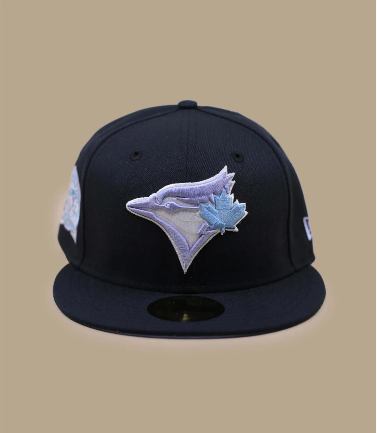 NEW ERA Side Patch 59Fifty Toronto Blue Jays Navy Lavender 1 NEW ERA Side Patch 59Fifty Toronto Blue Jays Navy Lavender