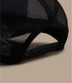 NEW ERA Trucker Sign Lucky Pig -New Era trucker sign lucky pig 4